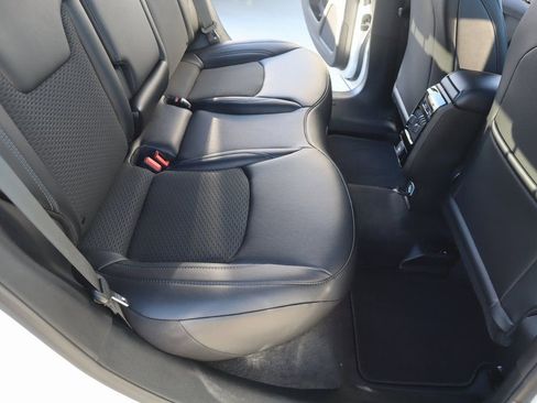 New 2026 Jeep Compass Latitude image 14