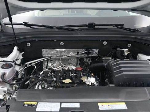Used 2024 Volkswagen Atlas SE FWD image 23