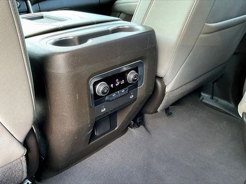 Used 2023 Chevrolet Tahoe LT image 10