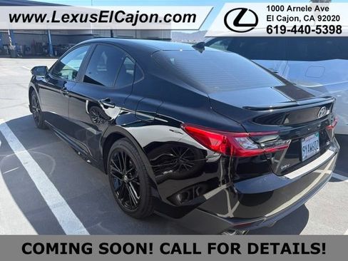 Used 2026 Toyota Camry SE w/ Multimedia Upgrade Package FWD image 5