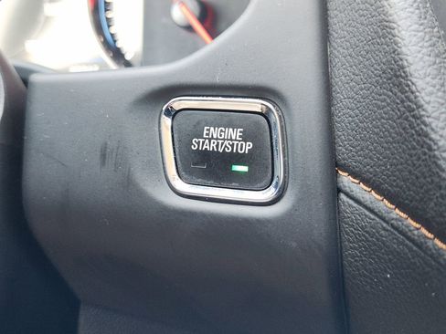 Used 2023 GMC Acadia AT4 w/ Technology Package image 21