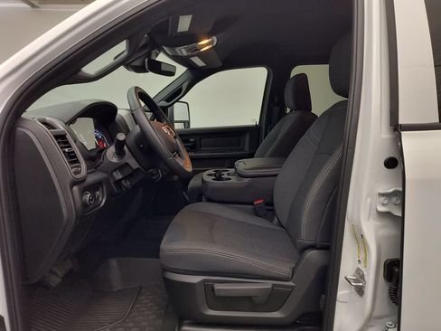 Used 2026 RAM 2500 Tradesman AWD/4WD image 5