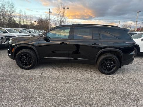 New 2026 Chevrolet Traverse Z71 w/ Driver Confidence Package image 3