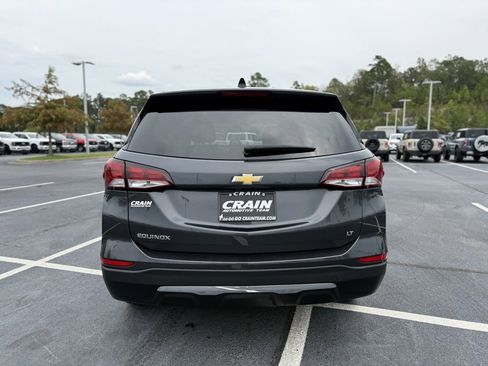 Used 2023 Chevrolet Equinox LT image 6