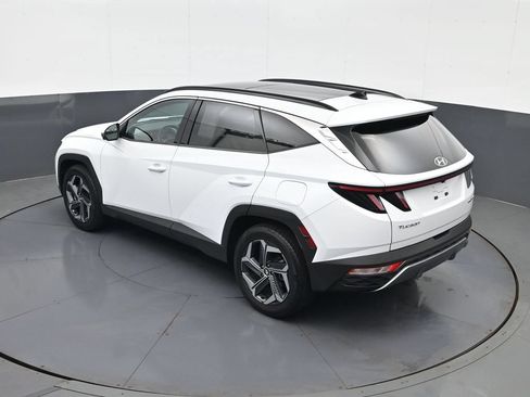 Certified 2022 Hyundai Tucson Limited AWD/4WD image 19