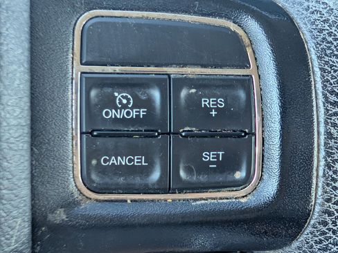 Used 2014 Dodge Grand Caravan American Value Package image 12