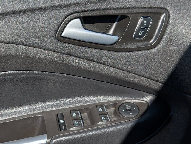 Used 2019 Ford Escape SE AWD/4WD image 21