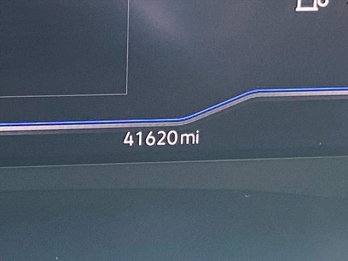 Certified 2023 Volkswagen Atlas SE w/ Panoramic Sunroof Package image 10
