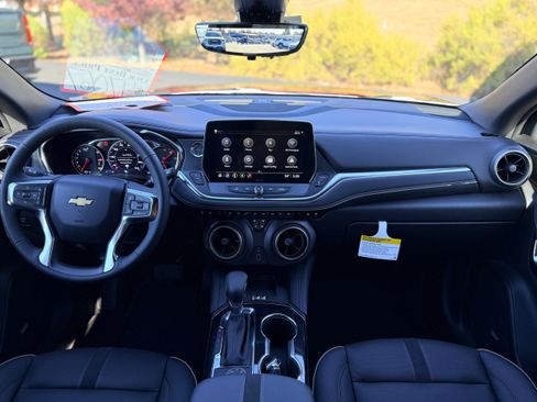 New 2025 Chevrolet Blazer Premier w/ Driver Confidence II Package image 18