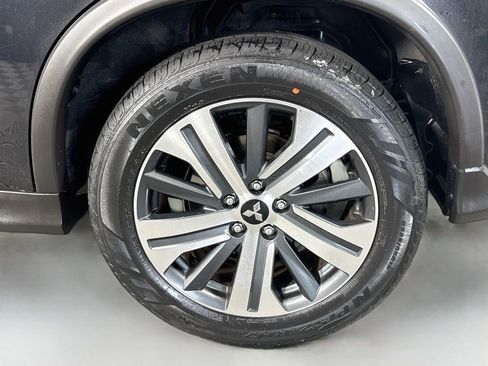 Used 2021 Mitsubishi Outlander Sport FWD image 36