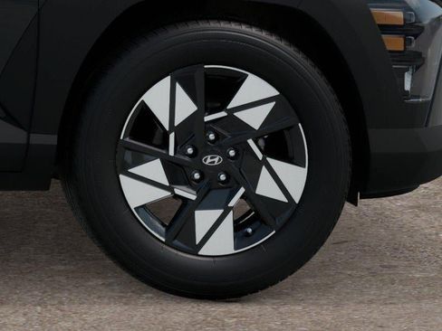 Used 2025 Hyundai Kona SEL AWD/4WD image 8