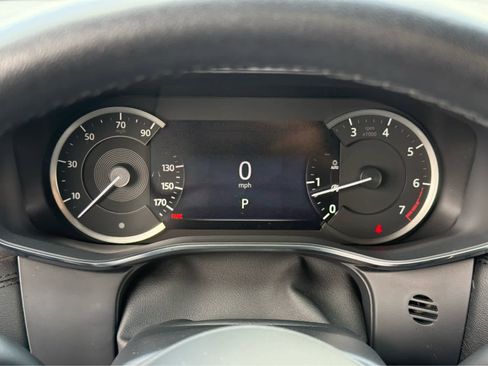 Used 2023 Jaguar F-PACE S image 35