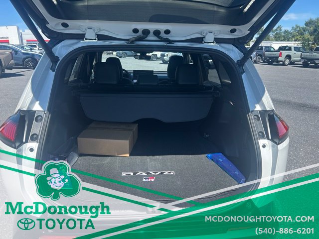 Used 2026 Toyota RAV4 AWD Plug-in Hybrid image 7
