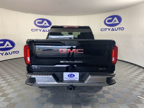 Used 2025 GMC Sierra 1500 SLT RWD image 4