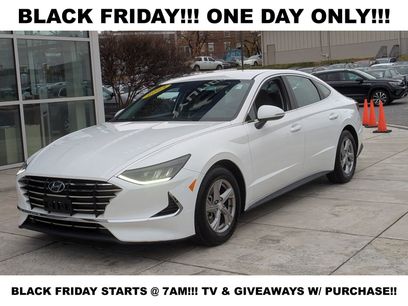 Used 2023 Hyundai Sonata SE w/ Cargo Package