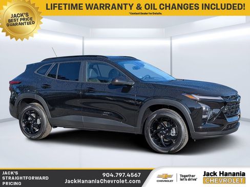 New 2026 Chevrolet Trax LT FWD image 1