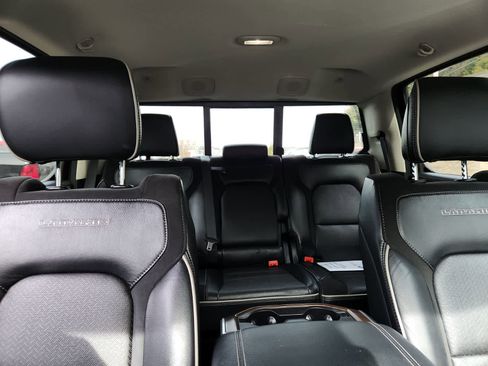 Certified 2022 RAM 1500 Laramie image 19