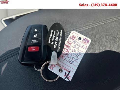 Certified 2023 Toyota RAV4 XLE Premium AWD/4WD image 28