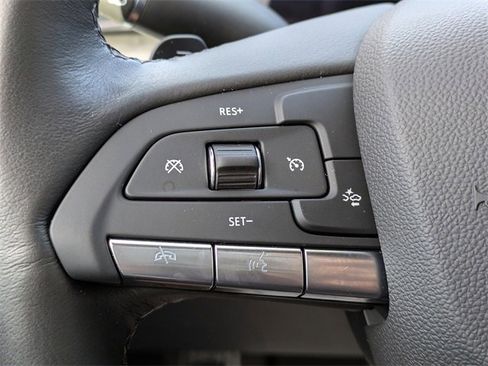 Certified 2025 Cadillac XT4 Premium Luxury image 26