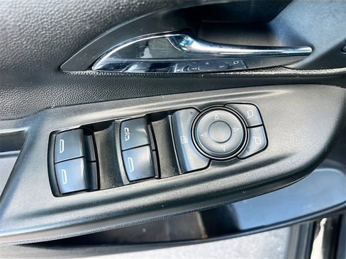 Used 2022 Chevrolet Bolt LT image 17