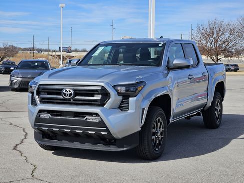 New 2026 Toyota Tacoma SR5 image 2