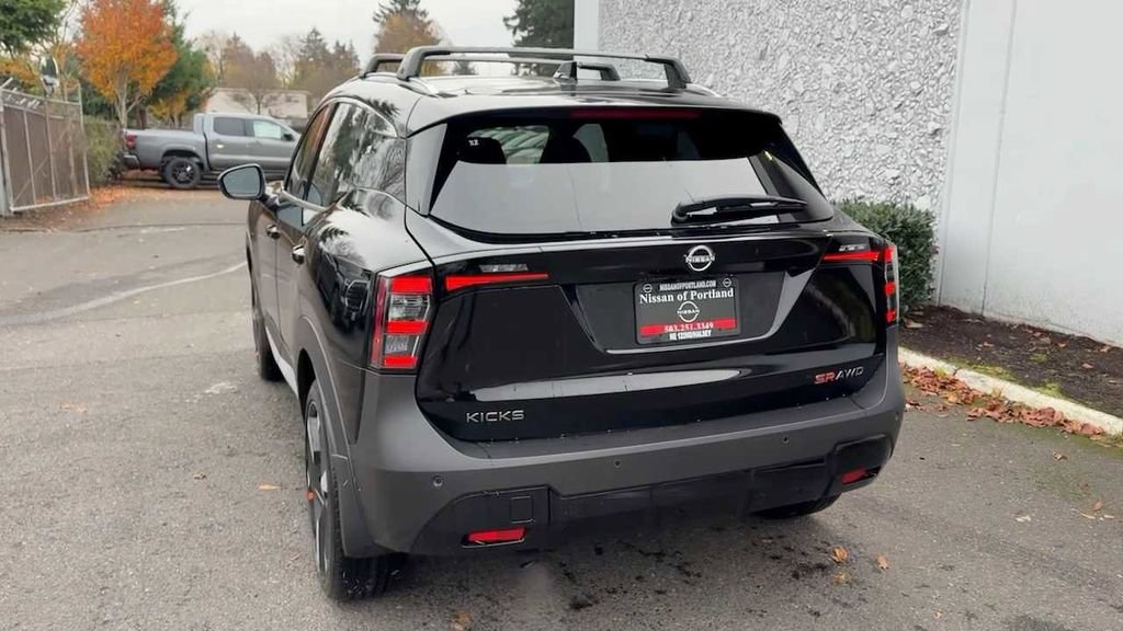 Certified 2026 Nissan Kicks SR w/ SR Premium Package AWD/4WD image 10