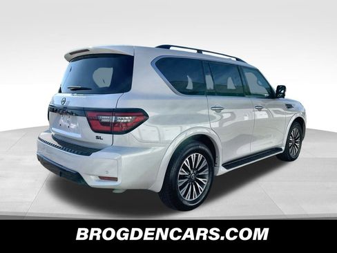 Used 2023 Nissan Armada SL w/ Midnight Edition Package image 5