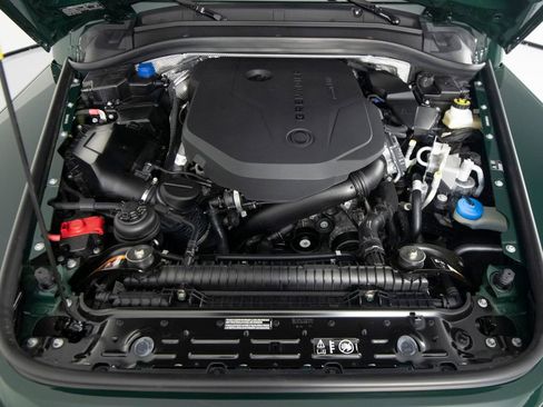 Used 2025 INEOS Grenadier AWD/4WD image 38