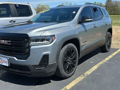Used 2023 GMC Acadia SLE w/ Elevation Edition