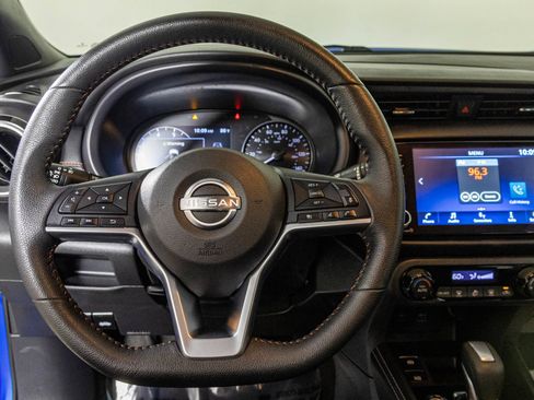 Used 2023 Nissan Kicks SR FWD image 28