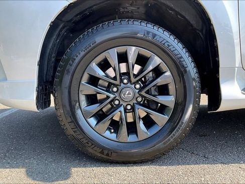Certified 2023 Lexus GX 460 Premium w/ Premium Package AWD/4WD image 35