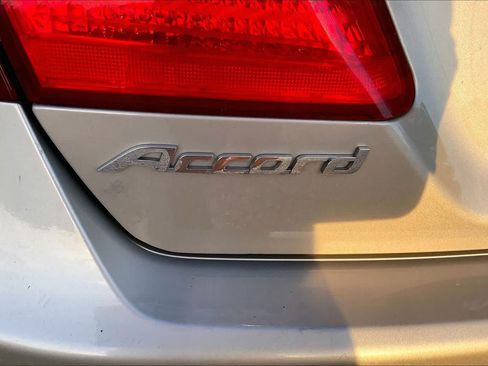 Used 2014 Honda Accord LX image 30