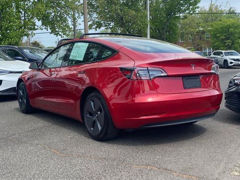 Used 2023 Tesla Model 3 Standard Range image 4
