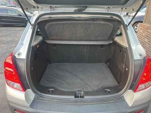 Used 2016 Chevrolet Trax LS image 16