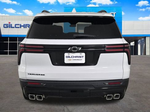 New 2026 Chevrolet Traverse LT w/ Midnight/Sport Edition FWD image 7