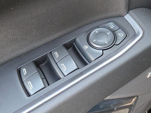 Used 2023 Chevrolet Silverado 1500 LT Trail Boss w/ LT Trail Boss Premium Package image 28