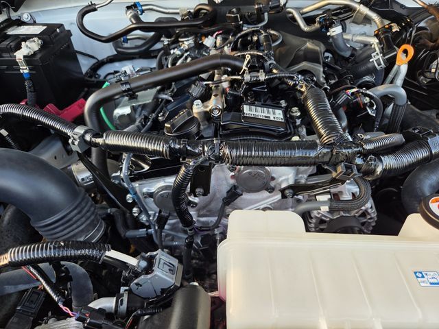 Certified 2025 Toyota Tacoma TRD Sport AWD/4WD image 24