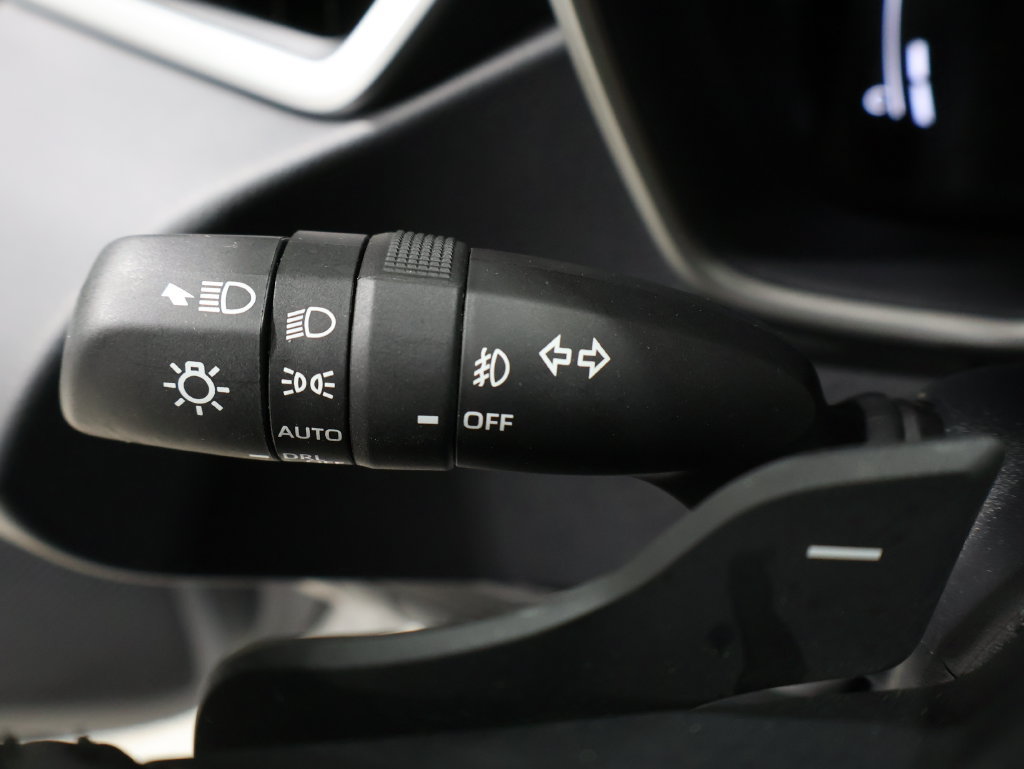 Used 2026 Toyota Corolla XSE FWD image 37