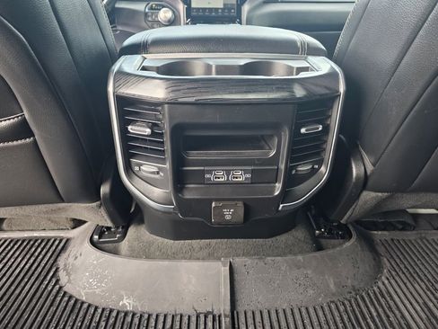Used 2023 RAM 1500 Laramie image 13