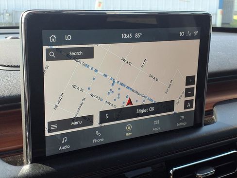 Used 2020 Lincoln Aviator Reserve w/ Equipment Group 201A image 4