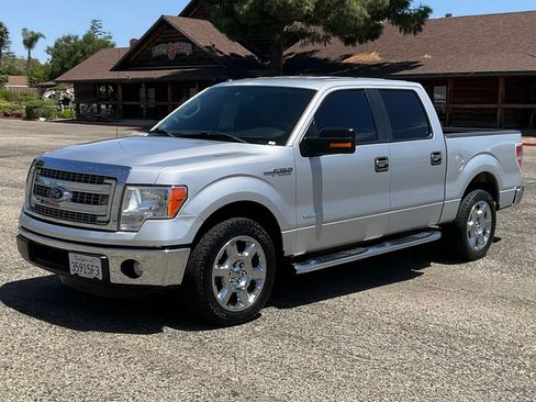 Used 2014 Ford F150 XLT w/ Equipment Group 302A Luxury RWD image 2