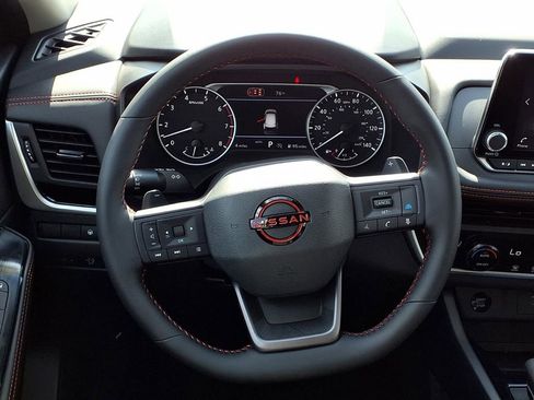 New 2026 Nissan Rogue SV AWD/4WD image 17
