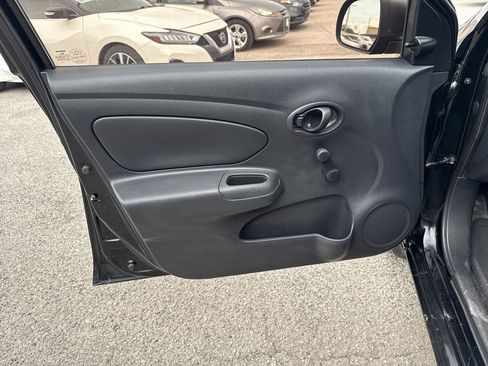Used 2013 Nissan Versa S image 11