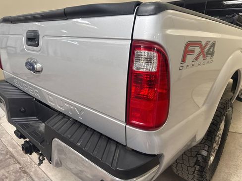 Used 2015 Ford F250 Lariat w/ Lariat Ultimate Package AWD/4WD image 22