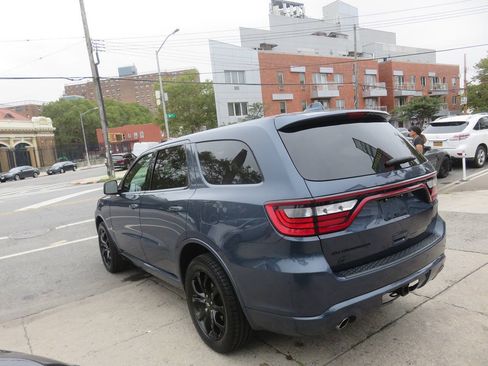 Used 2020 Dodge Durango GT w/ Blacktop Package AWD/4WD image 5