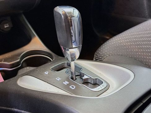 Used 2018 Dodge Journey SE w/ Popular Equipment Group FWD image 16