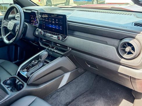 Used 2026 Chevrolet Colorado Trail Boss AWD/4WD image 36