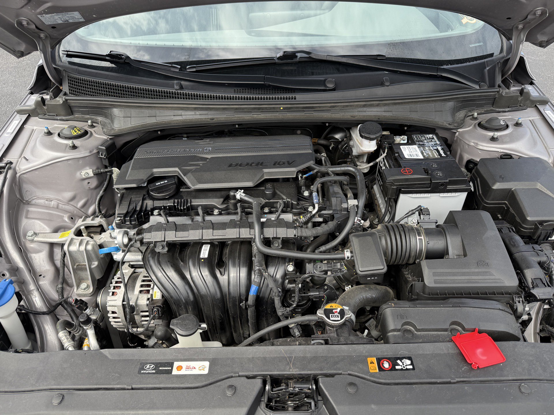 Used 2025 Hyundai Elantra SEL FWD image 39