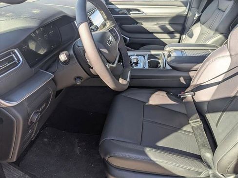 New 2026 Jeep Grand Wagoneer Limited image 4