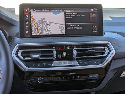 Used 2024 BMW X3 xDrive30i w/ Premium Package image 13